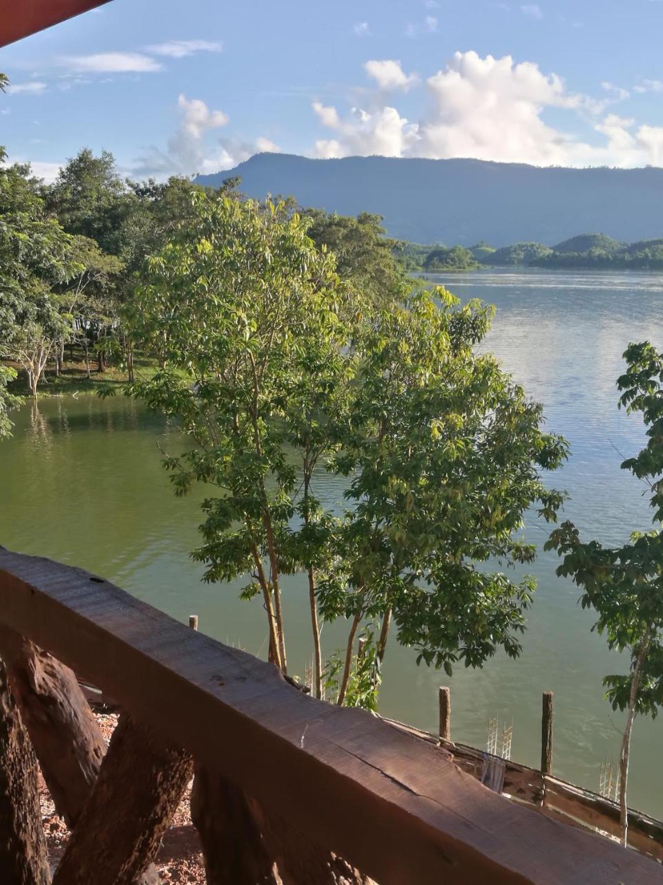 Nirvana Archipel Resort Vang Vieng Exterior photo