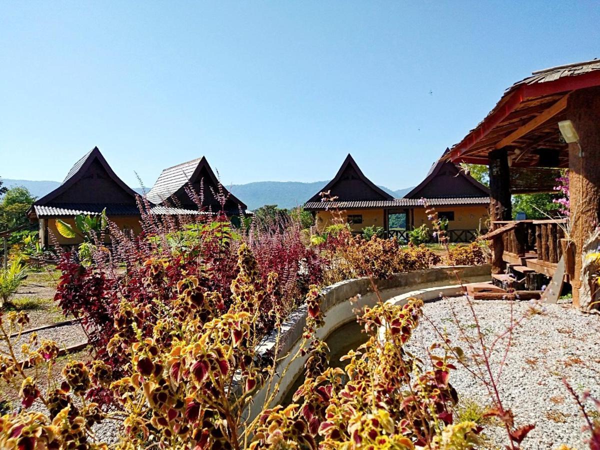 Nirvana Archipel Resort Vang Vieng Exterior photo